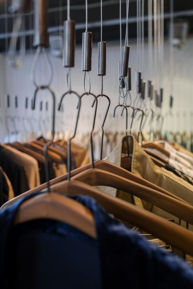 Masz wątpliwości co do sklepów z odzieżą używaną?